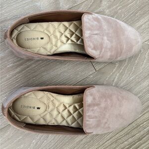 Birdies - The Starling Flat in Latte Suede. Size 9.5 - Excellent Condition